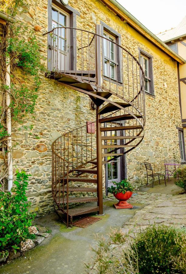 Appart' D'hotes , Ch Et Au Manoir De La Haute Pilais